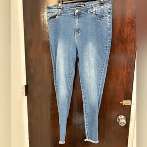 Bundle 3 for $15. Fashion Nova Light Blue Skinny Jeans. Size 1 XL.